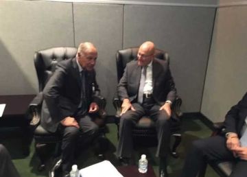 سلام تلقى اتصال دعم من أبوالغيط لمقررات الحكومة وآخر من حسين الشيخ