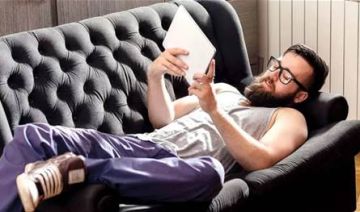 الجلوس الطويل يرفع مخاطر المشاكل الصحية المزمنة