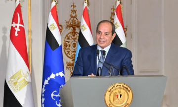 السيسي يدعو لوقف حرب إيران ويحذر من تداعيات جسيمة