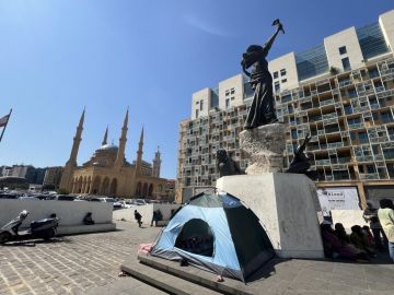 ما حقيقة اقتراح ترحيل نازحين عبر السفن؟