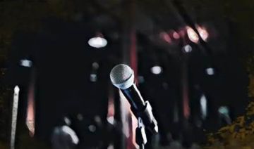 بالفيديو فنانة لبنانية بكت خلال حفلها بسبب الحرب على لبنان