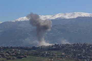 غارات إسرائيلية تستهدف جنوب وشرق لبنان (فيديوهات)