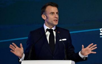 ماكرون خلال افتتاح معرضا مخصصا لمدينة جبيل: أي احتلال لا يضمن أمن أي كان ونحذر اسرائيل من العمليات البرية في لبنان