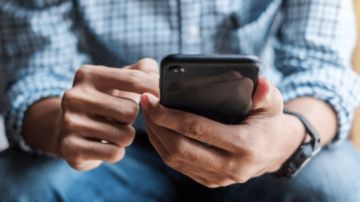 رسائل عبر الهواتف وهلع... وإجلاء نازحين من دار الإفتاء الجعفري في صيدا