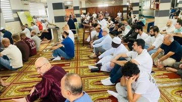 بالصور من أبيدجان: صلاة العيد في المركز الإسلامي اللبناني (ماركوري)