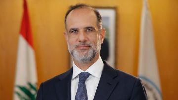 رسامني يطمئن: الأوضاع طبيعية في المطار رسامني يطمئن: الأوضاع طبيعية في المطار