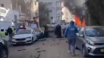 بالفيديو: دمار وحريق في تل أبيب