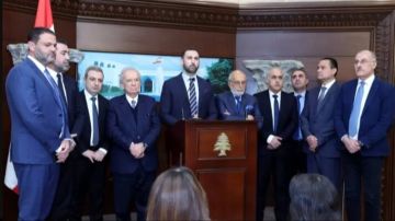 تيمور جنبلاط من بعبدا: قرار الحرب والسلم بيد الدولة والجنوب يدفع ثمن جنون بعض الفرقاء تيمور جنبلاط من بعبدا: قرار الحرب والسلم بيد الدولة والجنوب يدفع ثمن جنون بعض الفرقاء