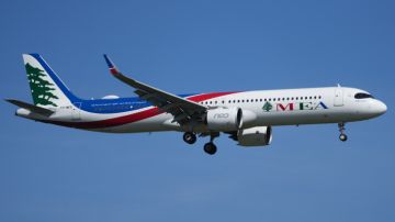 طيران الشرق الأوسط أعلنت تعديل جدول رحلاتها ليوم غد الإثنين طيران الشرق الأوسط أعلنت تعديل جدول رحلاتها ليوم غد الإثنين