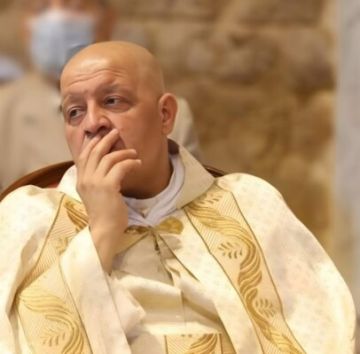 لابورا: الخوري بيار الراعي بذل نفسه في سبيل أحبائه وعلى الدولة والكنيسة تحمل مسؤولية البلدات الصامدة لابورا: الخوري بيار الراعي بذل نفسه في سبيل أحبائه وعلى الدولة والكنيسة تحمل مسؤولية البلدات الصامدة