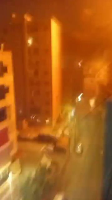 بالفيديو: لحظة الغارة بالفيديو: لحظة الغارة