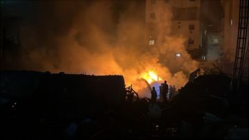 9 جرحى في غارة عنيفة استهدفت مولدات كهرباء حمتو في صور