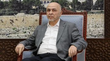 رئيس المجلس القيادي لحماس مهنئا السيد الخامنئي: نؤكد ثقتنا بحكمتكم وقدرتكم على قيادة سفينة الثورة وتحقيق النصر على أعداء الإسلام والمسلمين رئيس المجلس القيادي لحماس مهنئا السيد الخامنئي: نؤكد ثقتنا بحكمتكم وقدرتكم على قيادة سفينة الثورة وتحقيق النصر على أعداء الإسلام والمسلمين