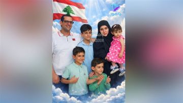 استهدف فجر اليوم منزلا في محلة ضهر الصوان في بلدة شمسطار لجأت إليه عائلة نازحة من مدينة بعلبك استهدف فجر اليوم منزلا في محلة ضهر الصوان في بلدة شمسطار لجأت إليه عائلة نازحة من مدينة بعلبك