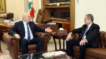 الرئيس عون يبحث مع الصدي في الاجراءات المتخذة لاستقرار المواد النفطية الرئيس عون يبحث مع الصدي في الاجراءات المتخذة لاستقرار المواد النفطية