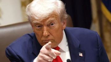 ترامب تنصل من مسؤولية الهجوم على حقل بارس الايراني... واعلام العدو: الهجوم تم بتنسيق وثيق وبموافقة اميركية مسبقة ترامب تنصل من مسؤولية الهجوم على حقل بارس الايراني... واعلام العدو: الهجوم تم بتنسيق وثيق وبموافقة اميركية مسبقة