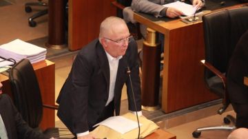 ضاهر: يلي استحوا ماتوا...