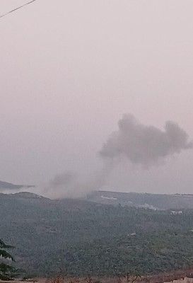الطيران الحربي الاسرائيلي شن غارة على جبل الرفيع في منطقة الريحان وعلى البازورية