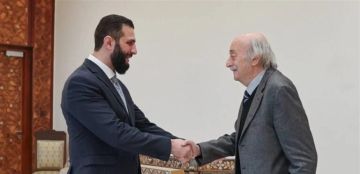 إتصال بين الشرع وجنبلاط.. هذا ما تناوله إتصال بين الشرع وجنبلاط.. هذا ما تناوله