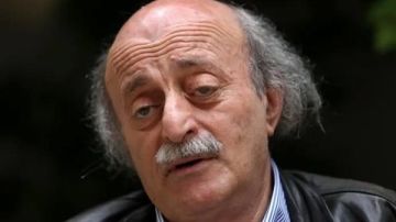 جنبلاط: لسنا موظفين عند الحكومة الاسرائيلية