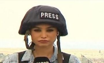 مراسلة الجديد بكت مباشرة على الهواء: حسينا الغارة رح توقع هون (فيديو) مراسلة الجديد بكت مباشرة على الهواء: حسينا الغارة رح توقع هون (فيديو)