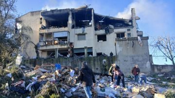 استهداف منزل في عين إبل ونجاة عائلة بأعجوبة