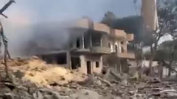 بالفيديو: غارات ودمار... واستشهاد مسعفين