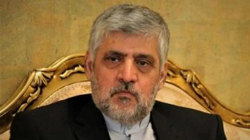 شيباني باق لا معلق ولا مطلق