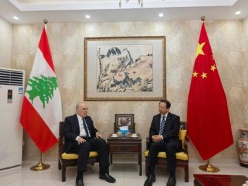 السفير الصيني بحث مع اميل رحمه في الوضع الراهن في لبنان والمنطقة السفير الصيني بحث مع اميل رحمه في الوضع الراهن في لبنان والمنطقة