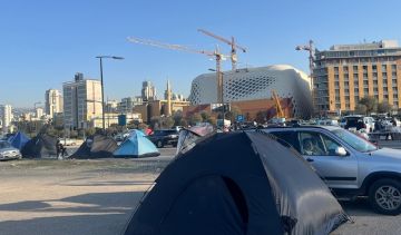 عائلات نازحة ترفض مغادرة الخيم في بيروت!