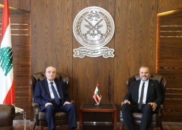 وزير الدفاع الوطني يستقبل النائب أديب عبد المسيح 