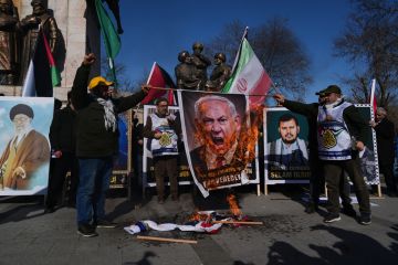 اجتماع أمني هام.. نتنياهو يصدر توجيها جديدا بشأن الاغتيالات وكشف تفاصيل بشأن لارجاني والباسيج