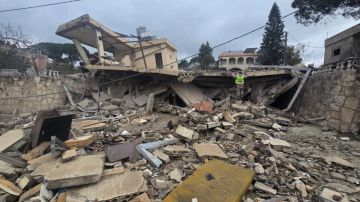 بالصورة: منزل سوي بالأرض! بالصورة: منزل سوي بالأرض!