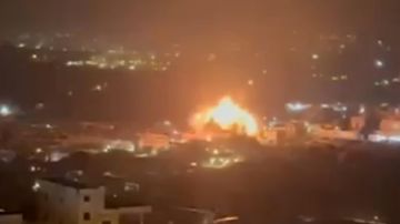 بالفيديو: غارة عنيفة على العاقبية - صيدا