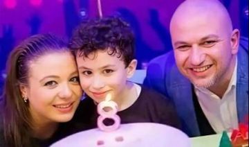 بعد وفاة إبنهما بشكل مفاجىء.. هذا ما قررته بطلة باب الحارة وزوجها الوزير السابق