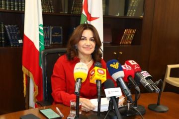 حنين السيد: سنباشر بتحويل مساعدات نقدية إلى 50 ألف عائلة نازحة وسنفتتح المدينة الرياضية ومحطة شارل حلو والمسبح الاولمبي في الضبية للإيواء