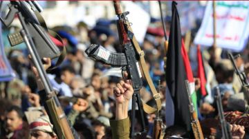 الحوثيون يضغطون على الزناد