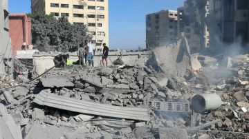 مساع لمنع استهداف البنى التحتية في لبنان... ماذا تكشف الإتصالات؟