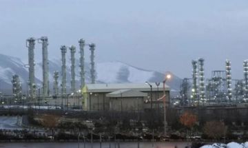 للمرة الأولى استهداف مواقع نووية في إيران