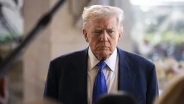 ترامب يتوعد بـفتح أبواب الجحيم إذا لم تبرم إيران اتفاقا