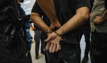 خيانة من الداخل ؟ اعتقالات واسعة في إيران بعد استهداف نقاط أمنية حساسة خيانة من الداخل ؟ اعتقالات واسعة في إيران بعد استهداف نقاط أمنية حساسة