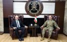 قائد الجيش يبحث الأوضاع العامة مع عبد المسيح وأبو فاعور