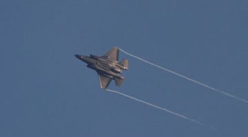 الجيش الإسرائيلي: بدأنا بمهاجمة مواقع إطلاق تابعة لـحزب الله في لبنان الجيش الإسرائيلي: بدأنا بمهاجمة مواقع إطلاق تابعة لـحزب الله في لبنان