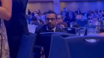 جدل بشأن سلوك مدير إف بي آي خلال هجوم العشاء