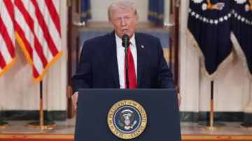 ترمب يهدد بمواصلة العدوان على إيران.. ويزعم: نقترب من تحقيق أهدافنا 