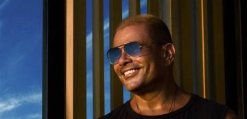 20 ألف دولار سعر تذكرة حفل عمرو دياب يثير جدلا كبيرا