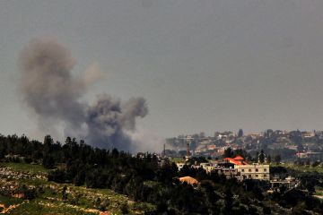 الجيش الإسرائيلي يواصل غاراته ويستهدف 8 قرى جنوب لبنان