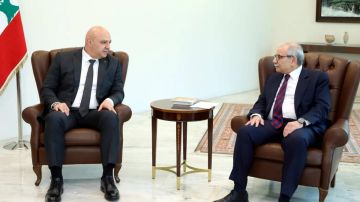 تأييد لافت لعون وسلام... معك