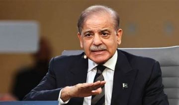 باكستان تؤكد التزامها بدور الوسيط النزيه بين طهران وواشنطن