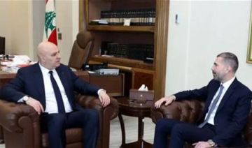 أحمد الخير: ندعم مواقف الرئيس وهناك حزم في منع الانزلاق للحرب